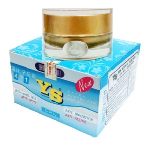 Kem dưỡng da mặt Ys 4 in 1 Nhật Bản